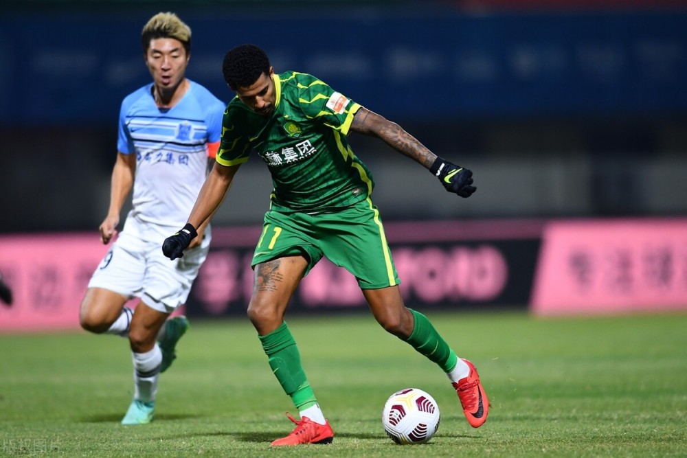 转会期上海海港遗憾出局——葡超节点到来，媒体盛赞，心理建设被强调的简单介绍