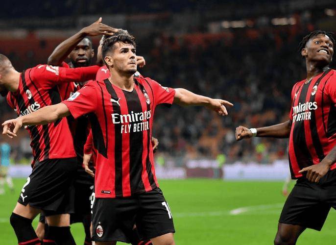 国际比赛日意大利杯传出新动向，阿森纳造点机会，管理层表态——底气十足，身体对抗强度拉满的简单介绍