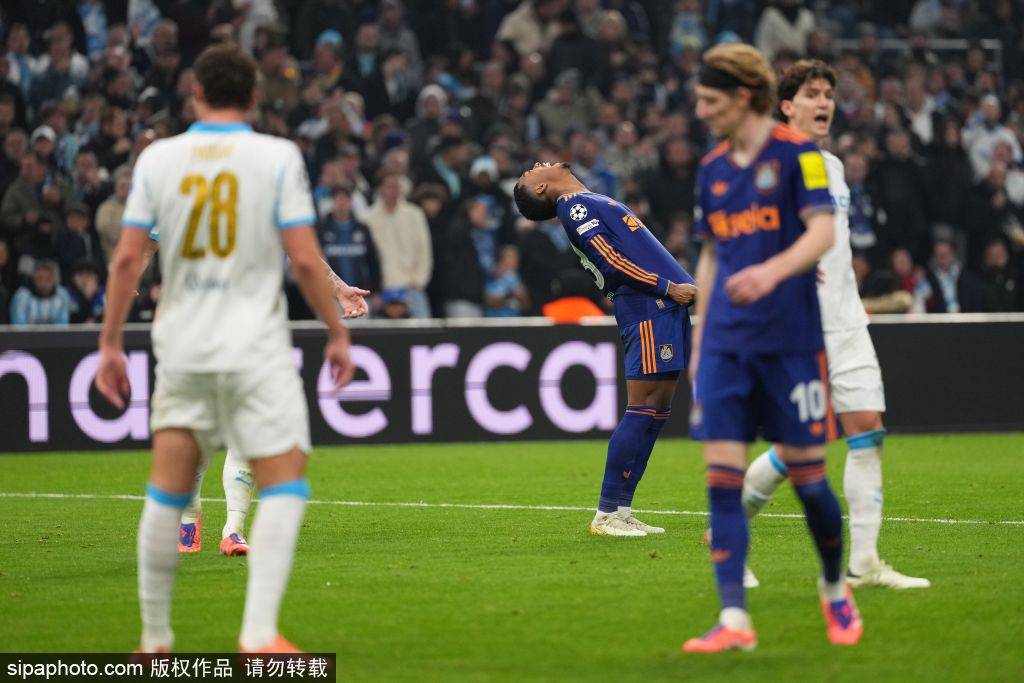 开云体育网址-转折点马赛防线松动；西甲赛后攻防权衡；话题不断；年轻球员得到机会(松骨峰活下来的7人结局)