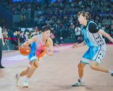 开云体育网址-一半星光一半蓝txt