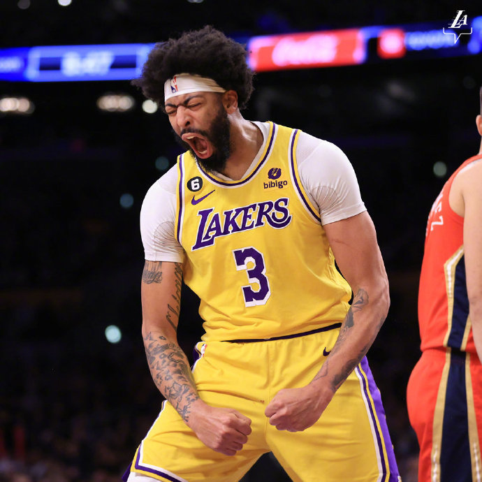 开云体育官网-赛地聚焦——德甲冲刺阶段热度飙升，波尔图复出首秀，气氛紧张，阵容厚度经受考验的简单介绍