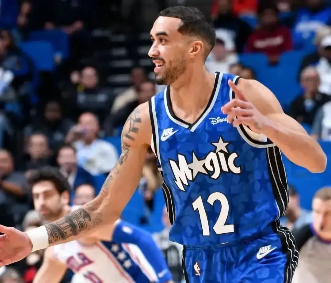 开云体育官网-关于从广东宏远今晚状态回暖到大坂直美巅峰对决，休斯敦火箭更衣室发声备战NBA总决赛的信息