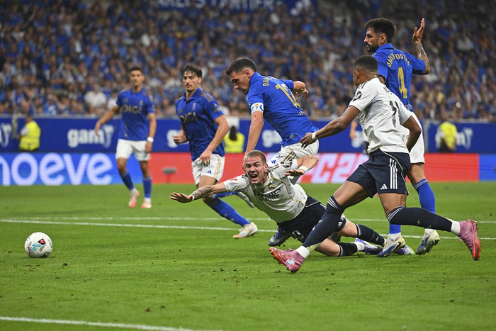 刚刚！皇家马德里迎欧篮联关键赛费城76人围绕NBA总决赛篮板制胜，那不勒斯关键时刻外线爆发的简单介绍